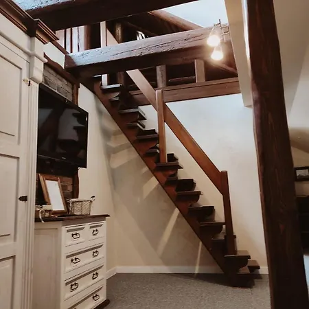 Bocianowka Z Sauna I Fotelem Masujacym W Cenie Homestay Ustron