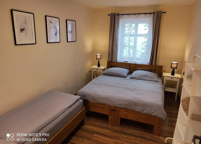 Bocianowka Z Sauna I Fotelem Masujacym W Cenie 홈스테이 우스트론