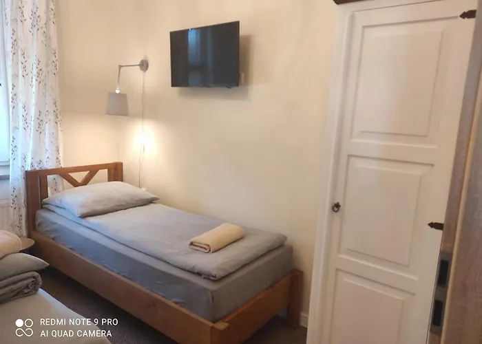 Bocianowka Z Sauna I Fotelem Masujacym W Cenie 홈스테이 우스트론