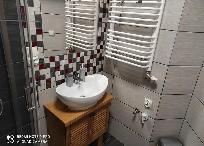 Bocianowka Z Sauna I Fotelem Masujacym W Cenie 홈스테이 우스트론