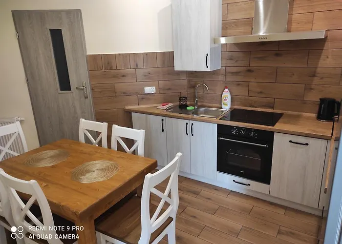 Bocianowka Z Sauna I Fotelem Masujacym W Cenie * 우스트론