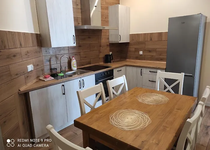 Bocianowka Z Sauna I Fotelem Masujacym W Cenie 홈스테이 우스트론