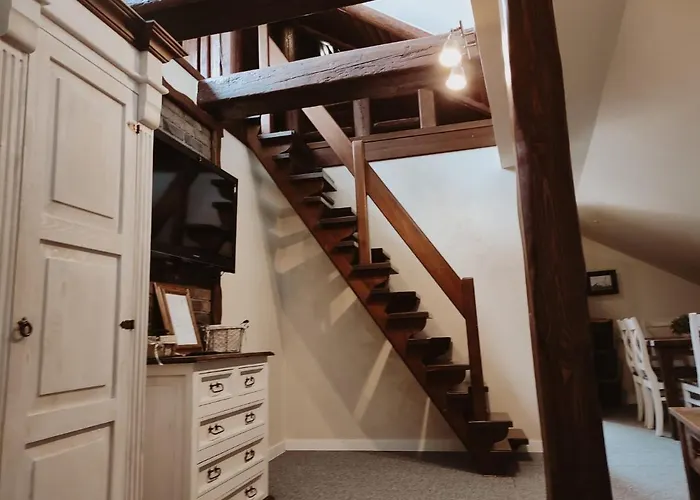 Bocianowka Z Sauna I Fotelem Masujacym W Cenie 홈스테이 우스트론